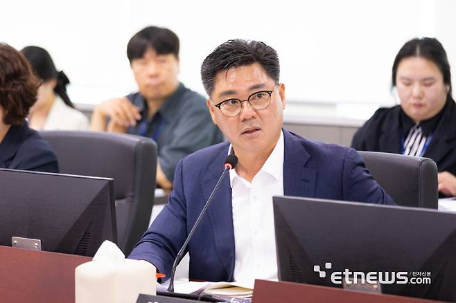 정하용 경기도의회 경제노동위원회 의원.