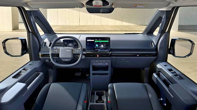 기아 PV5 카고 실내 / 출처=기아