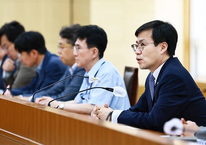 Trade Minister Yeo Han-koo speaks during the launch ceremony of a task force for U.S. trade talks at the Sejong government complerx on June 16. [YONHAP]