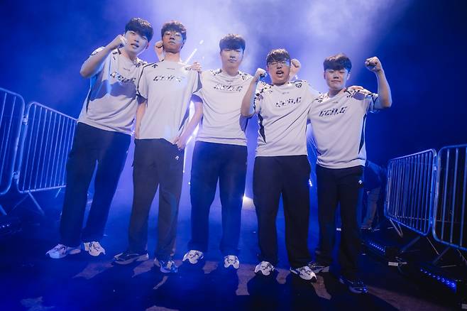 젠지 선수단. 라이엇 게임즈 제공