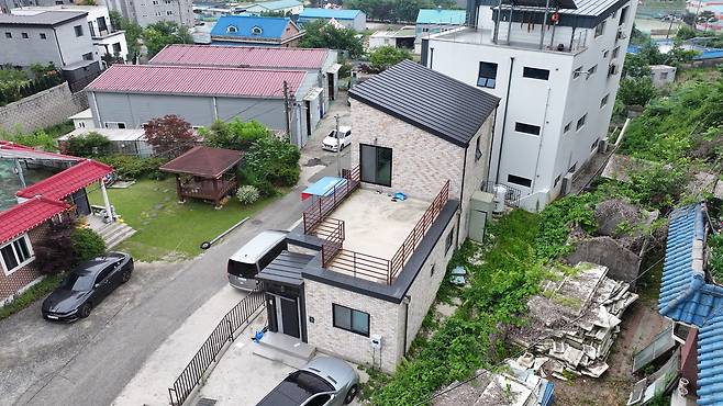 경기도 용인시 처인구 마평동 일대 2층 단독주택의 모습. [이건욱 PD]