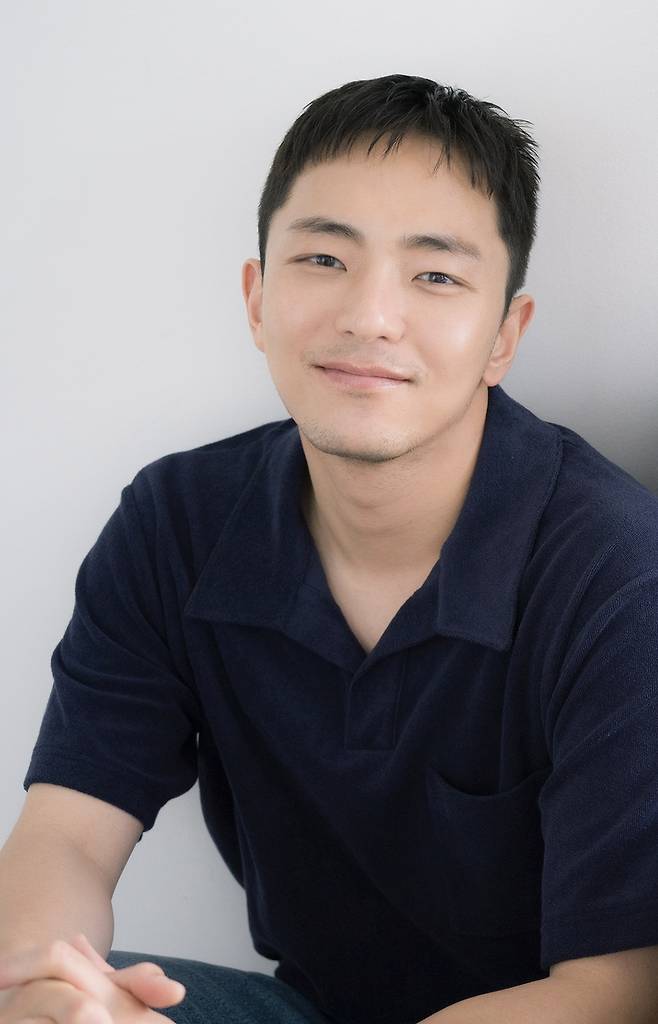 ‘어쩌면 해피엔딩’으로 한국인 최초 토니상을 받은 박천휴 작가 [NHN링크 제공]