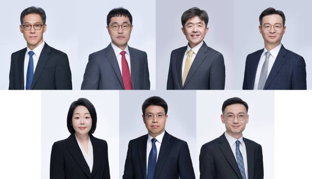 왼쪽부터 시계방향으로 장영수, 박진원, 조주연, 이정우, 석동현, 홍석기, 손정현 변호사. / 사진제공=법무법인 세종