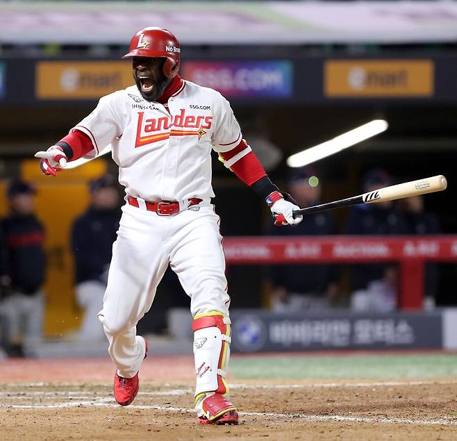 ▲ 부상 복귀 후 타격감을 살리며 원래의 모습을 되찾고 있는 기예르모 에레디아 ⓒSSG랜더스