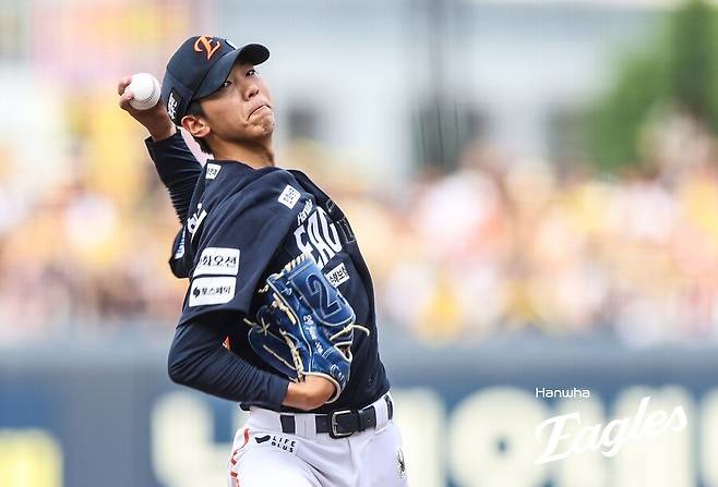 ▲ 곳곳에서 펑크가 난 선발 로테이션의 빈자리를 잘 메우며 팀에 공헌한 황준서 ⓒ한화이글스