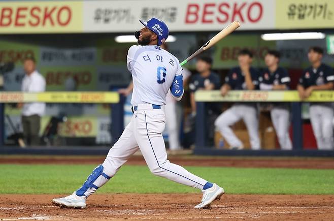17일 두산전에서 시즌 25호 홈런을 때려낸 삼성 르윈 디아즈