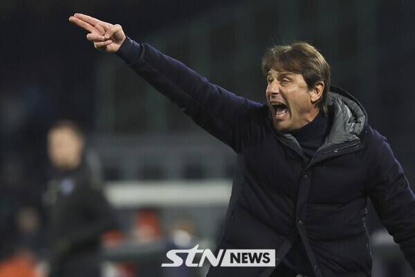 SSC 나폴리 안토니오 콘테 감독. 사진┃뉴시스/AP