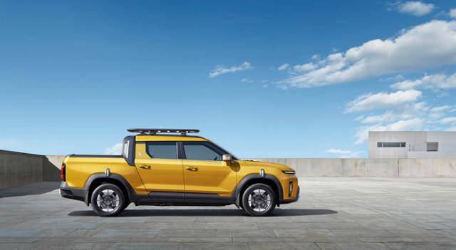 무쏘 EV는 받는 보조금에 따라 3,000만 원대 구입이 가능하다. 이 차의 가장 큰 경쟁력이다. KGM 제공