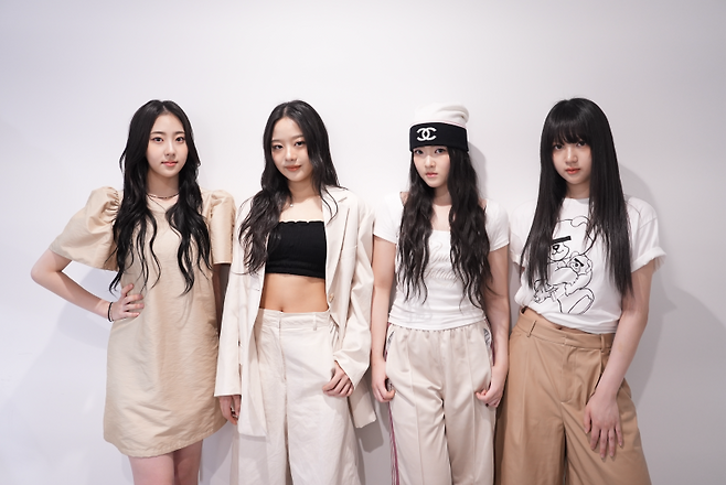 그룹 비비업. (사진=에고이엔티)