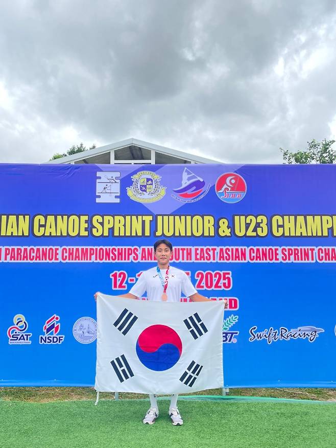2025 아시안 카누 스프린트 주니어 및 U-23 챔피언십에서 주니어 남자 카누 싱글(MC-1) 1000m 동메달을 획득한 김진호. 사진=대한카누연맹
