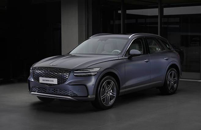 [서울=뉴시스] 제네시스 브랜드가 16일 GV70 전동화 부분변경 모델의 상세 정보를 공개하고 본격적인 판매에 돌입했다고 밝혔다. 사진은 GV70 전동화 부분변경 모델. (사진=제네시스 제공) 2025.01.16. photo@newsis.com *재판매 및 DB 금지