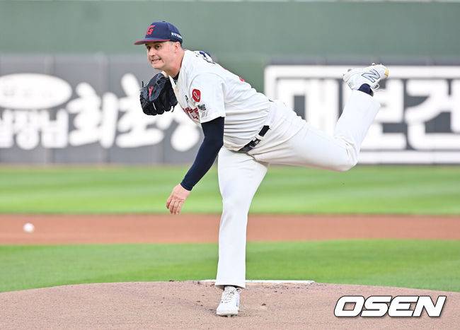 [OSEN=부산, 이석우 기자]  롯데 자이언츠 데이비슨 / foto0307@osen.co.kr