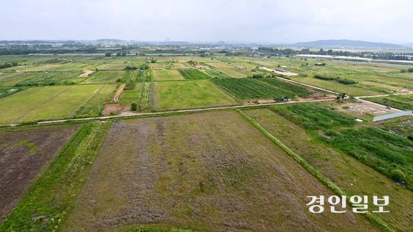 인천시가 ‘계양테크노밸리(계양TV) 도시첨단산업단지 조성 사업’ 전담 조직을 꾸려 지지부진한 사업 추진의 돌파구를 찾는다. 사진은 계양테크노밸리 개발사업 부지. /경인일보DB