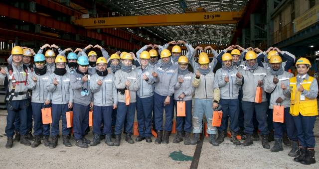 한화오션 거제사업장에서 일하는 외국인 노동자. 부산일보DB