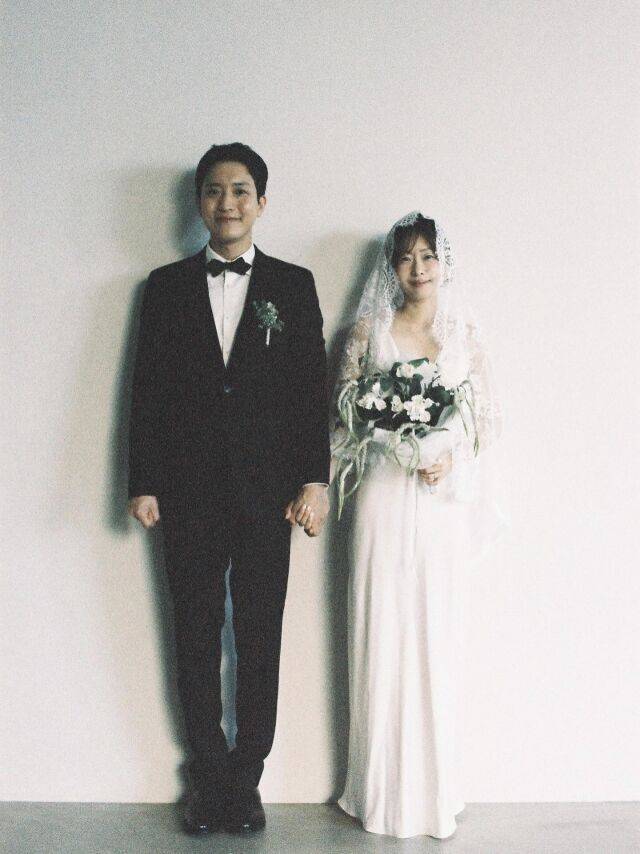 가수 조형우와 예비신부 방송작가 김윤의 씨/조형우 소셜미디어