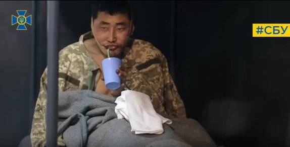 우크라이나 보안국(SBU)이 공개한 북한군 포로. 우크라이나 보안국 페이스북