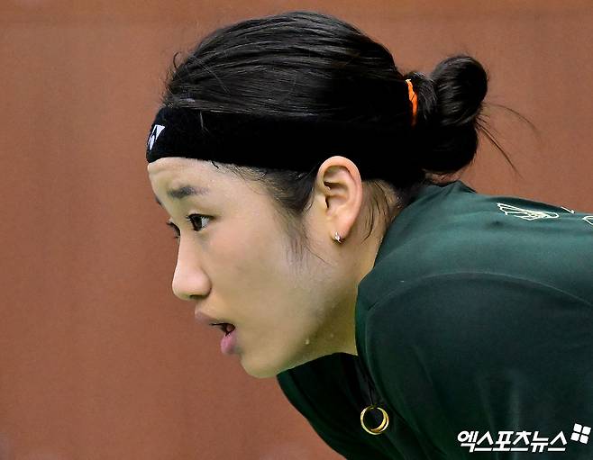 17일 오전 충북 대한체육회 진천국가대표선수촌에서 열린 배드민턴 국가대표팀 미디어데이, 안세영이 훈련에 임하고 있다. 진천, 김한준 기자