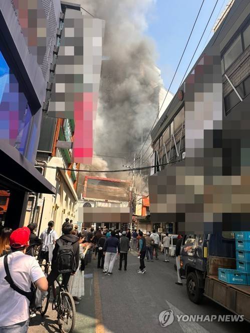 화재 당시 모습 [독자 제공. 재판매 및 DB 금지]