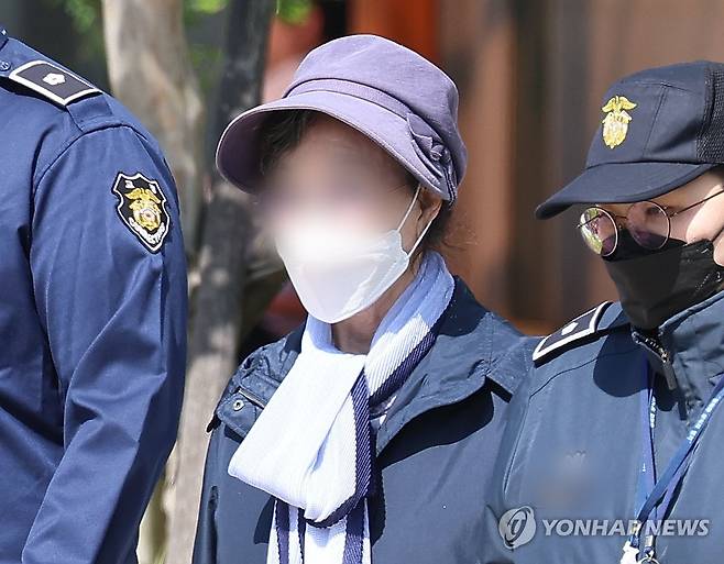 윤석열 전 대통령 장모 [연합뉴스 자료사진]