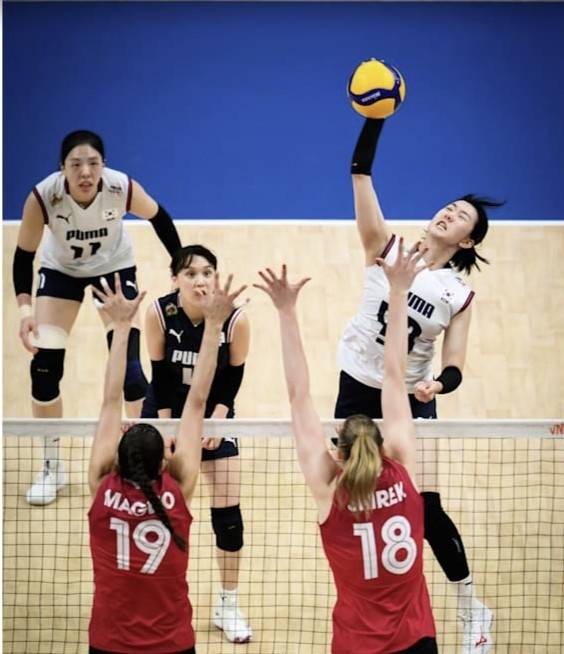 강소휘의 공격 [국제배구연맹 홈페이지 캡처. 재판매 및 DB금지]