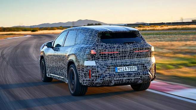 BMW 신형 iX3 프로토타입