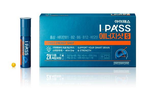 정관장의 학습 건강 전문브랜드 '아이패스'가 국내 청소년 홍삼 판매 11년 연속 1위를 달성했다. 사진은 '아이패스 에너지샷'. /정관장