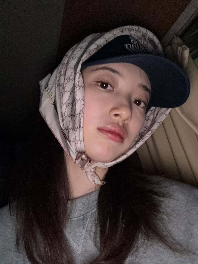 인스타그램 @skuukzky