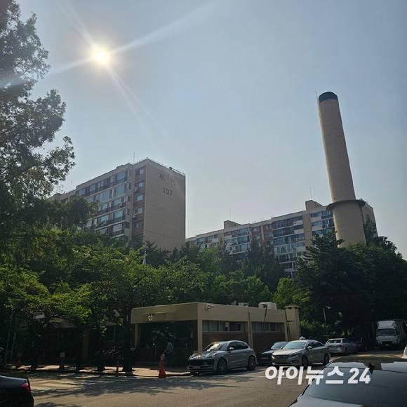 압구정2구역 전경 2025.06.18 [사진=이효정 기자 ]