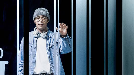 ●2006년생 ●예원학교 졸업 ●한국예술종합학교 재학 ●음악저널콩쿠르 작곡부문 1위(2019년) ●한음음악콩쿠르 전체우수상(2019년) ●중앙음악콩쿠르 작곡 부문 1위(2024년) ●헝가리 바르토크 국제 콩쿠르 1위(2024년) ●신영아뜰리에 공모전 당선(2025년)