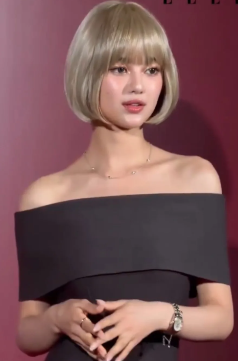 뉴진스 멤버 다니엘이 18일 일본 교토에서 진행된 명품 주얼리 브랜드 '오메가(OMEGA)'의 신제품 '아쿠아 테라 30mm' 런칭 행사에 참석했다. 인스타그램