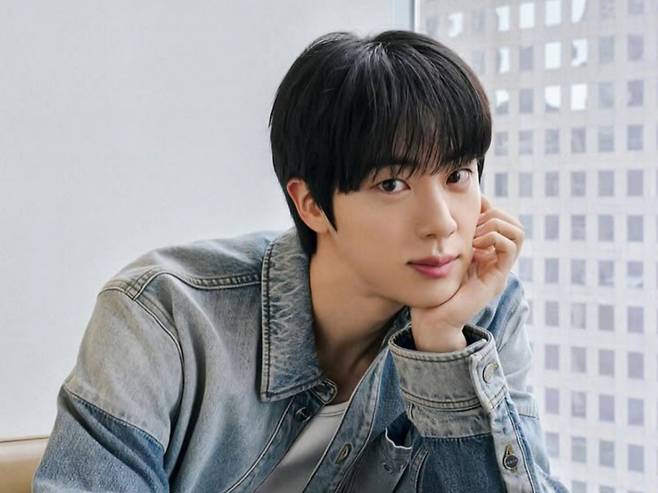방탄소년단 진, 스타플래닛 5월 아이돌 랭킹 1위..3개월 연속 '기부요정'