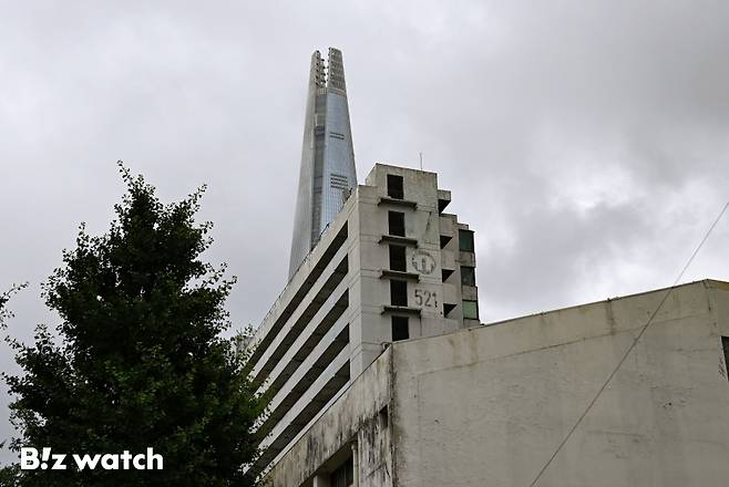 서울 송파구 잠실주공5단지가 공공임대 785가구를 포함한 총 6387가구의 대단지 랜드마크로 조성될 예정이다. 사진은 20일 주공5단지 모습./사진=이명근 기자 qwe123@