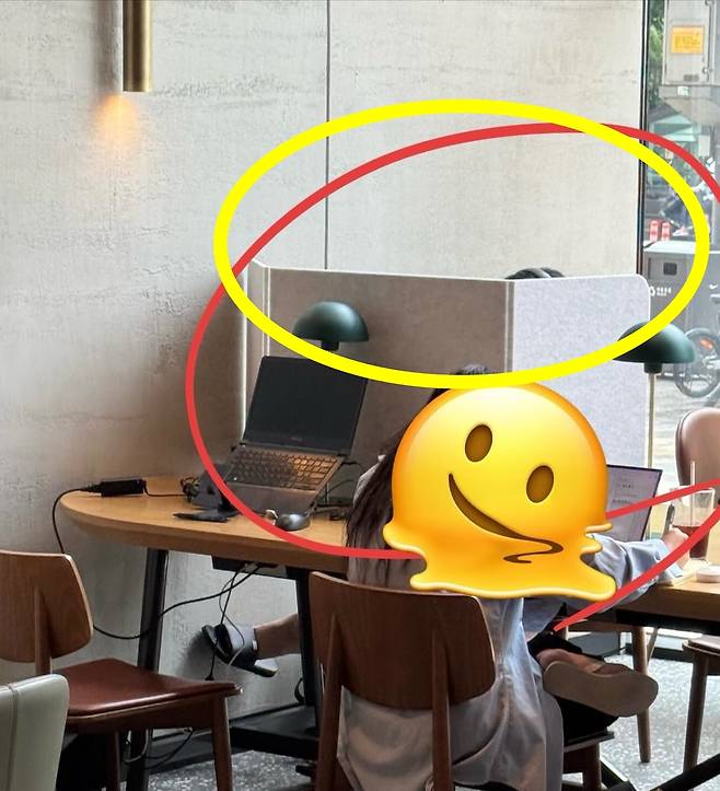 (온라인 커뮤니티 갈무리)