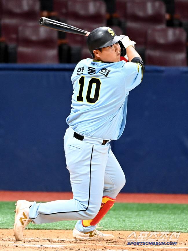 상무 한동희. 스포츠조선DB