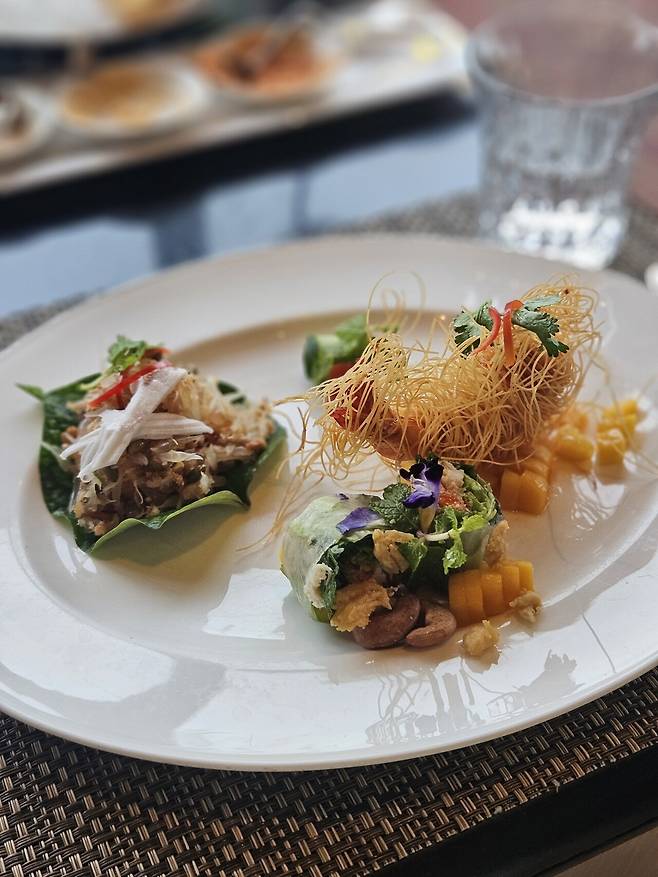 20250619_182212.jpg 코사무이 미슐랭 타이레스토랑 후기