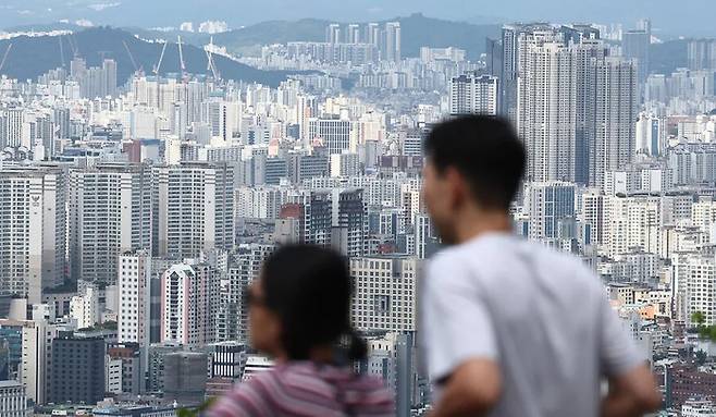 아파트가 빼곡한 서울의 모습. [사진 출처 = 연합뉴스]