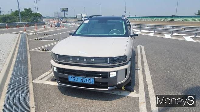 '디 올 뉴 넥쏘'에는 미래 지향적인 세련미 있는 디자인이 구현됐다. /사진=김창성 기자