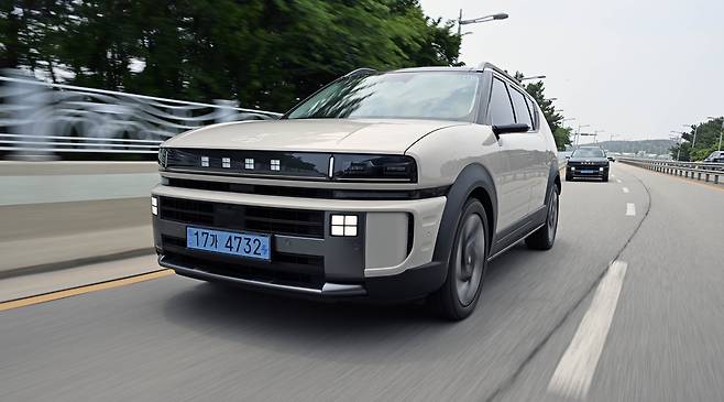 신형 넥쏘 주행 모습  [현대차 제공]