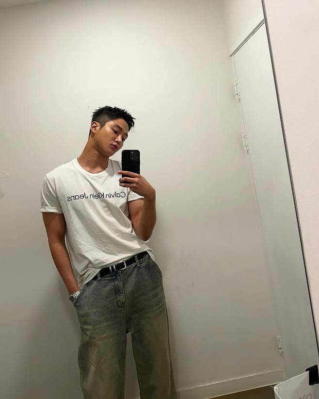 사진=로운 소셜미디어