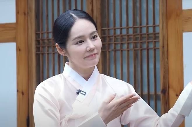 배우 한가인. 유튜브 채널 '자유부인 한가인' 유튜브 캡처.