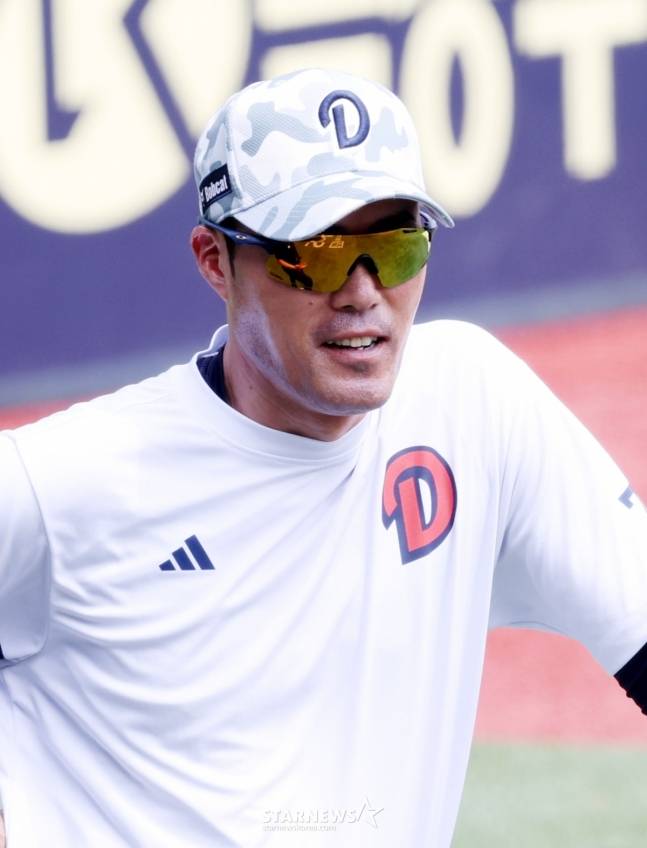 조성환 두산 감독대행. /사진=김진경 대기자