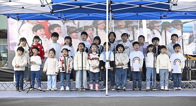 '출생에서 대학 졸업까지' 다 키워드림 [평창군 제공.재판매 및 DB 금지]