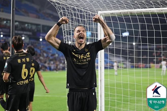 인천 유나이티드의 무고사(한국프로축구연맹 제공)