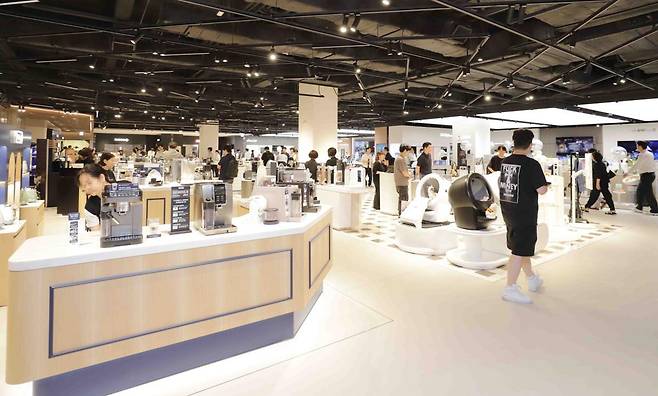 신세계강남점 9층 가전매장 전경. 신세계백화점 제공