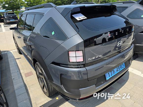 현대차 '디 올 뉴 넥쏘' 후측면. [사진=김종성 기자]