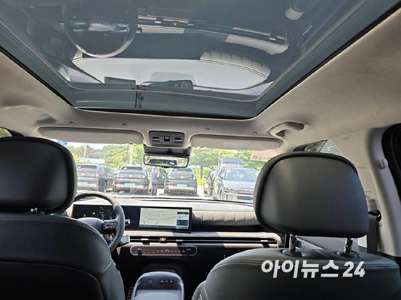 현대차 '디 올 뉴 넥쏘' 실내 공간. [사진=김종성 기자]