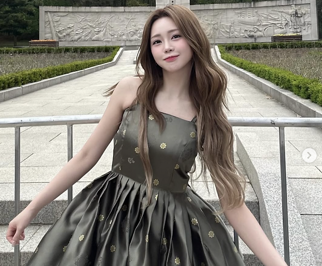 홍지윤. [홍지윤 인스타그램 캡처]