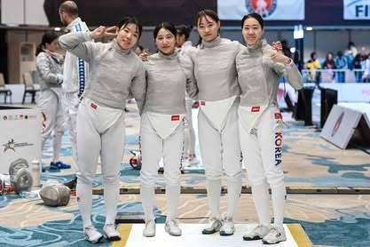 한국 펜싱 여자 사브르 대표팀. 사진 제공=대한펜싱협회