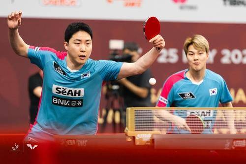 세계선수권 남자복식에 나선 임종훈(왼쪽)과 안재현 [대한탁구협회 제공. 재판매 및 DB 금지]