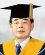 한국체육대 총장 시절 고인.